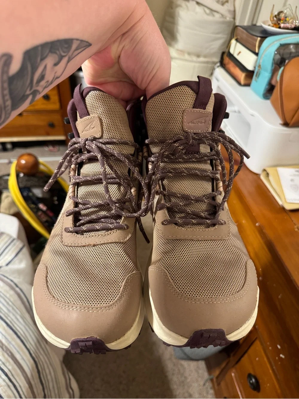 New Altra Women’s Timp 5 Hiker GTX Size 10.5